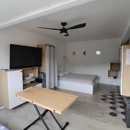 Apartamento Studio Collioure, 1 Piece, 4 Personnes - Fr-1-309-236